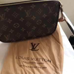 Louis Vuitton clutch